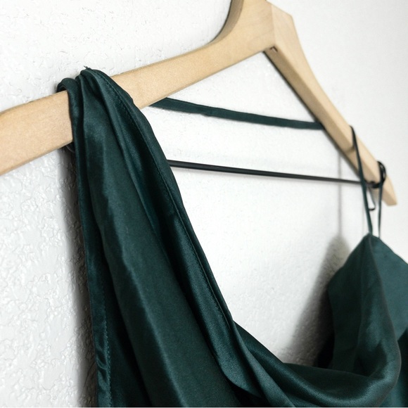 NEW The Sei Asymmetric Pleated Silk Satin Top 4 Beetle One Shoulder - Picture 5 of 10